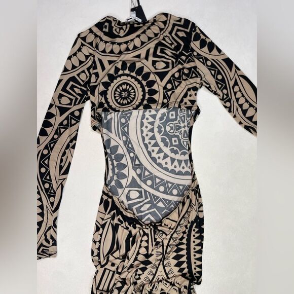 Fashion Nova Eliza Maxi Dress Women Medium Beige Pattern Stretch NWT - Picture 4 of 8